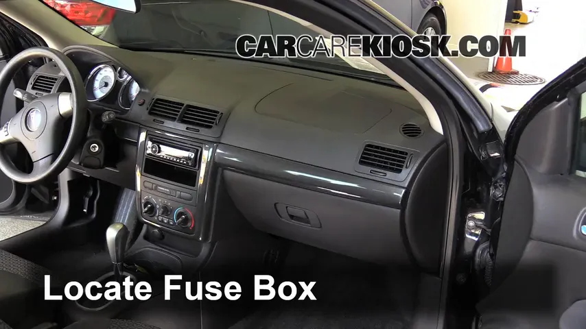 2007 Pontiac G5 2.2L 4 Cyl. Fuse (Interior)